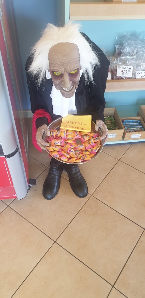 Oggies Ice Cream Cafe - Foto 8