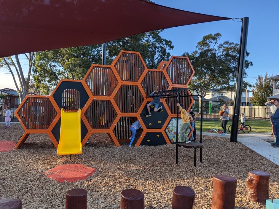 Stanley Street Reserve - Foto 5