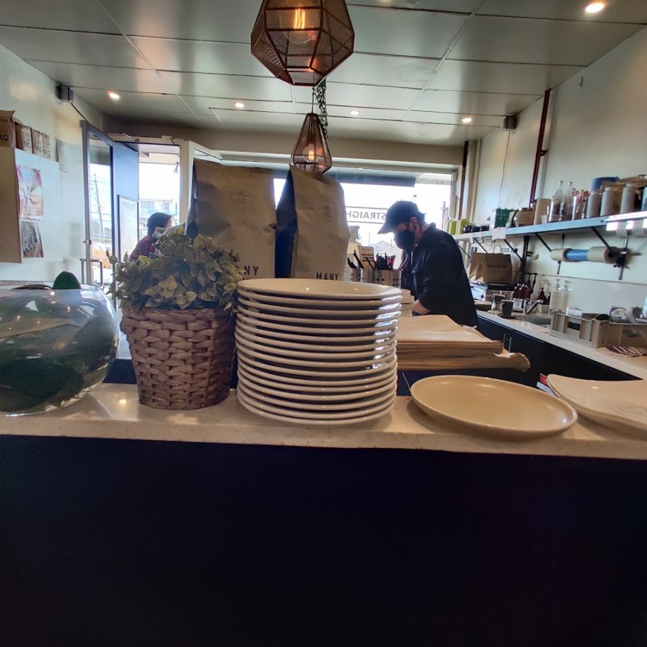 Straight And Narrow Cafe - Foto 11