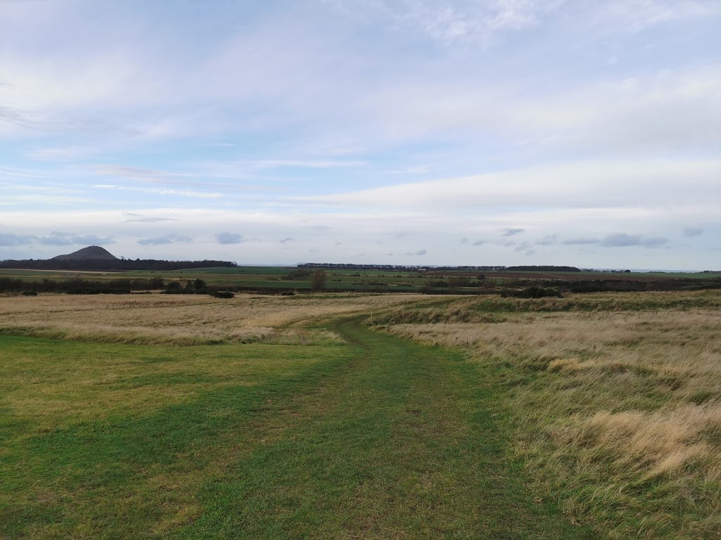 Whitekirk Hill - Foto 1