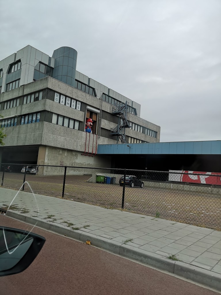 Bonami game console Museum - Foto 1