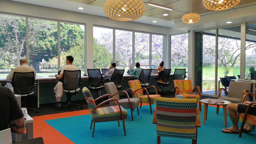 New Farm Library - Foto 1