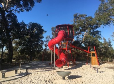 Frasers Landing Playground