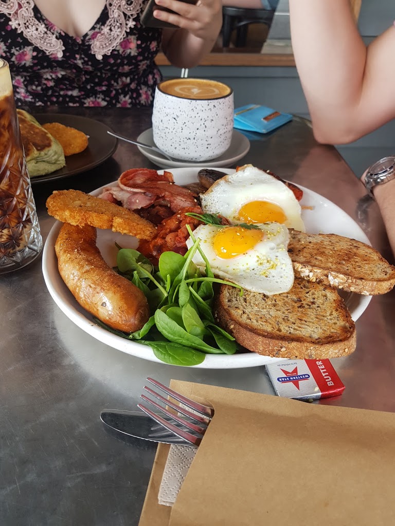 Let Minnow Cafe - Foto 8