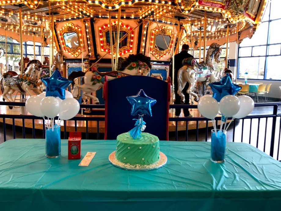 Jumps n Jiggles Indoor Playground & Carousel - Foto 5