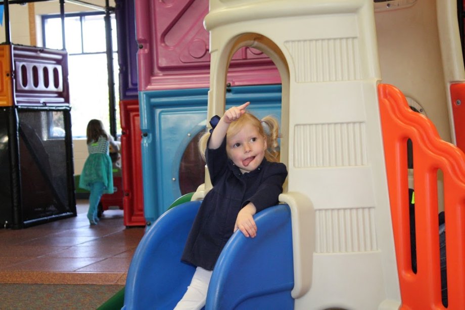 Jumps n Jiggles Indoor Playground & Carousel - Foto 8