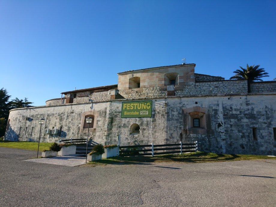 Bierstube Festung - Foto 3