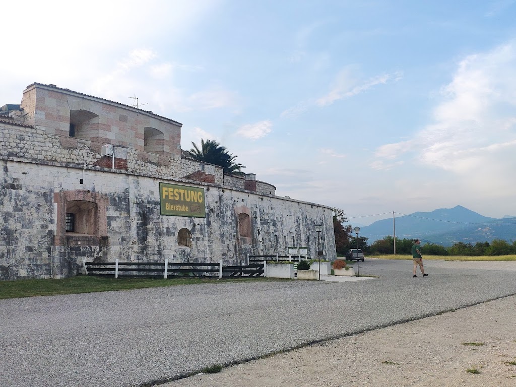 Bierstube Festung - Foto 1