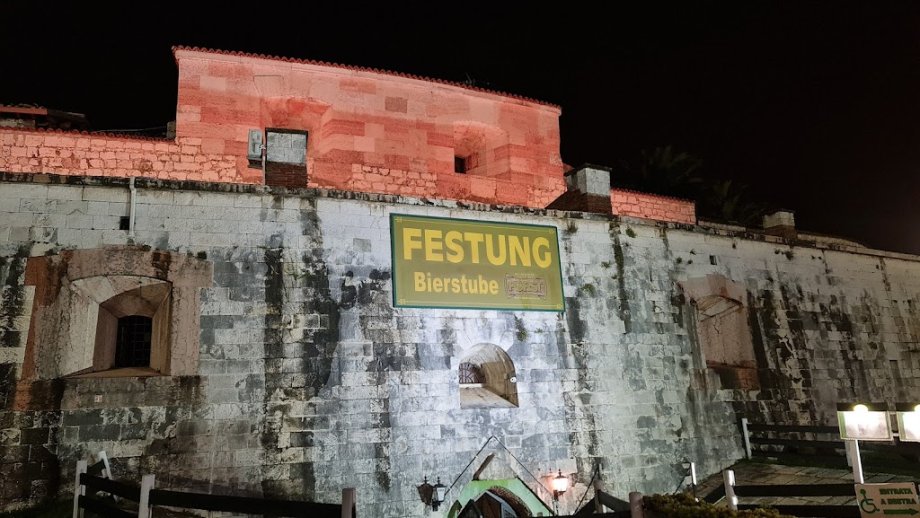 Bierstube Festung - Foto 14