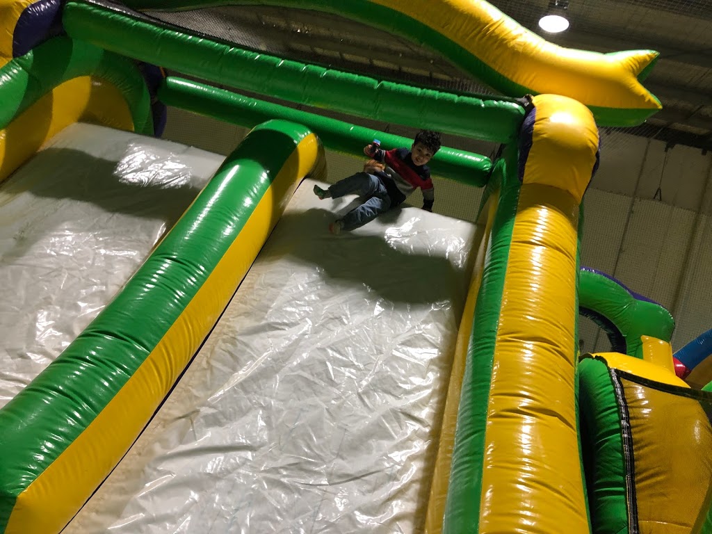 Inflatable Land & Mornington Indoor Sports - Foto 1