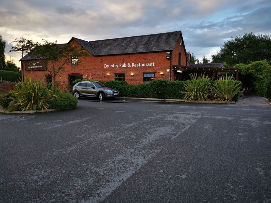 The Chester Fields Country Pub, Restaurant & Wedding Venue - Foto 3