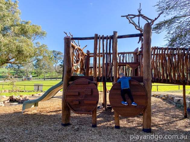 The Leckie Playground - Foto 1