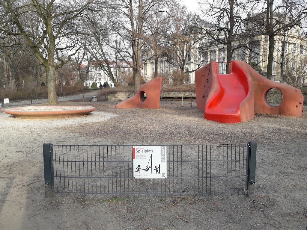 Spielplatz Maschpark - Foto 1