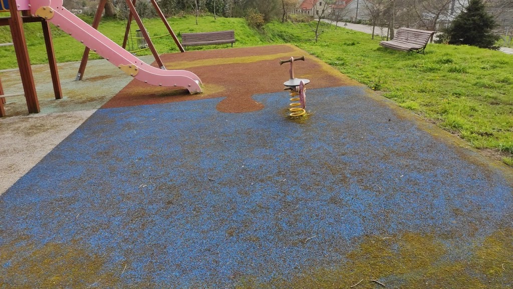 Parque Infantil Da Carballeira de Nantes 2