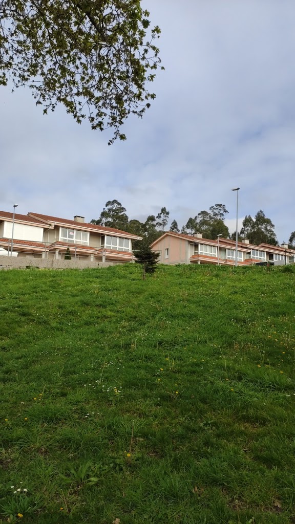 Parque Infantil Da Carballeira de Nantes 5