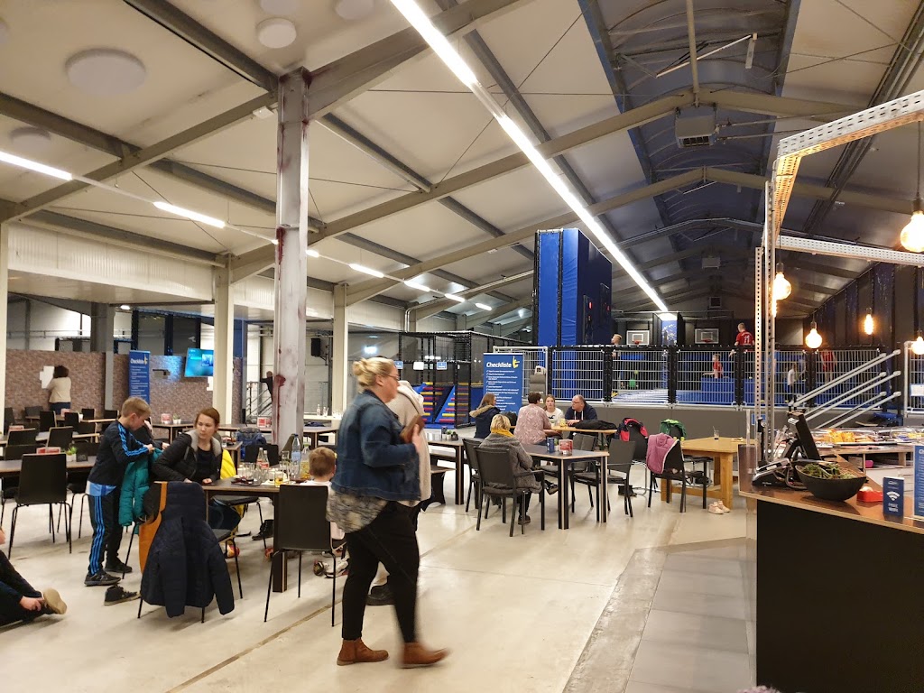 SprungFrei Trampolinpark - Foto 1