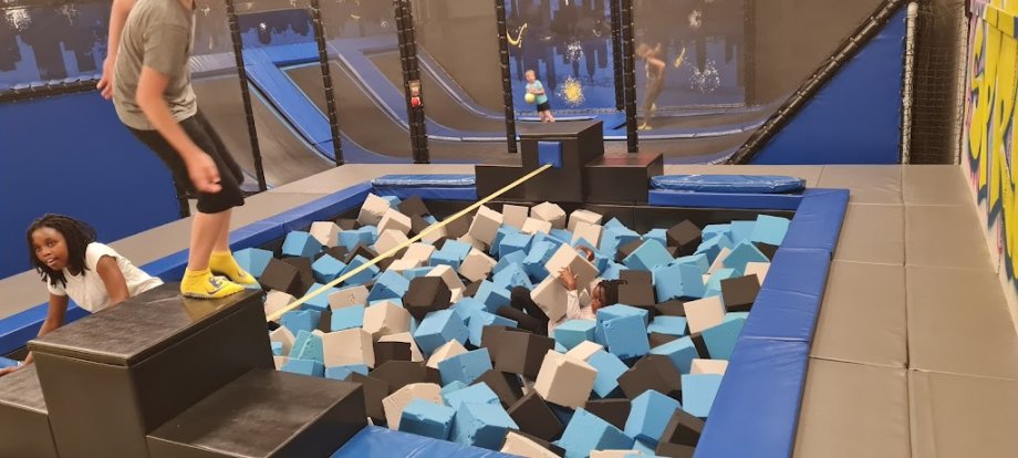 SprungFrei Trampolinpark - Foto 6