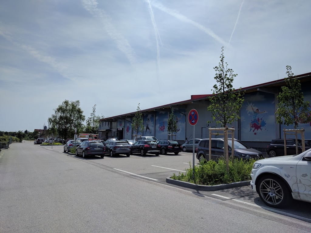 AirHop Trampolinpark München - Foto 1