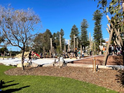 Lake Monger SW Adventure Playground