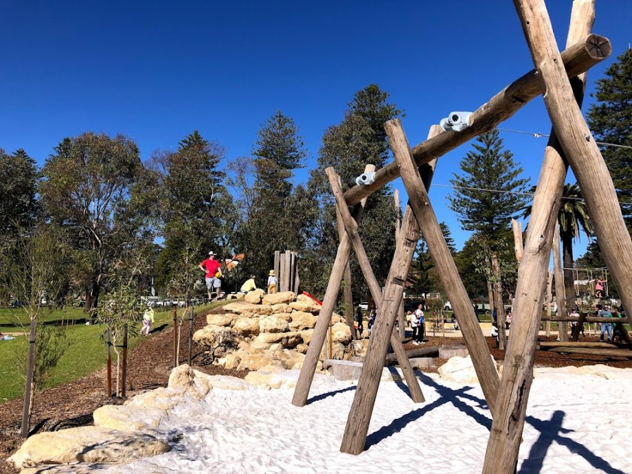 Lake Monger SW Adventure Playground - Foto 2