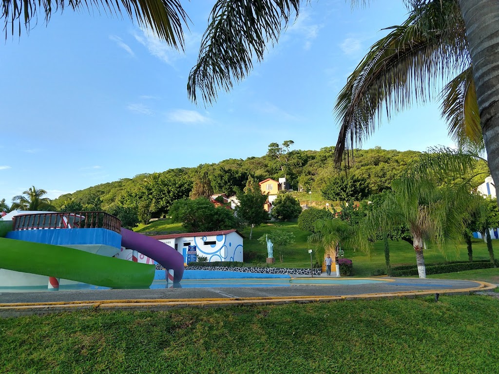 Parque Acuático San Carlos - Foto 1