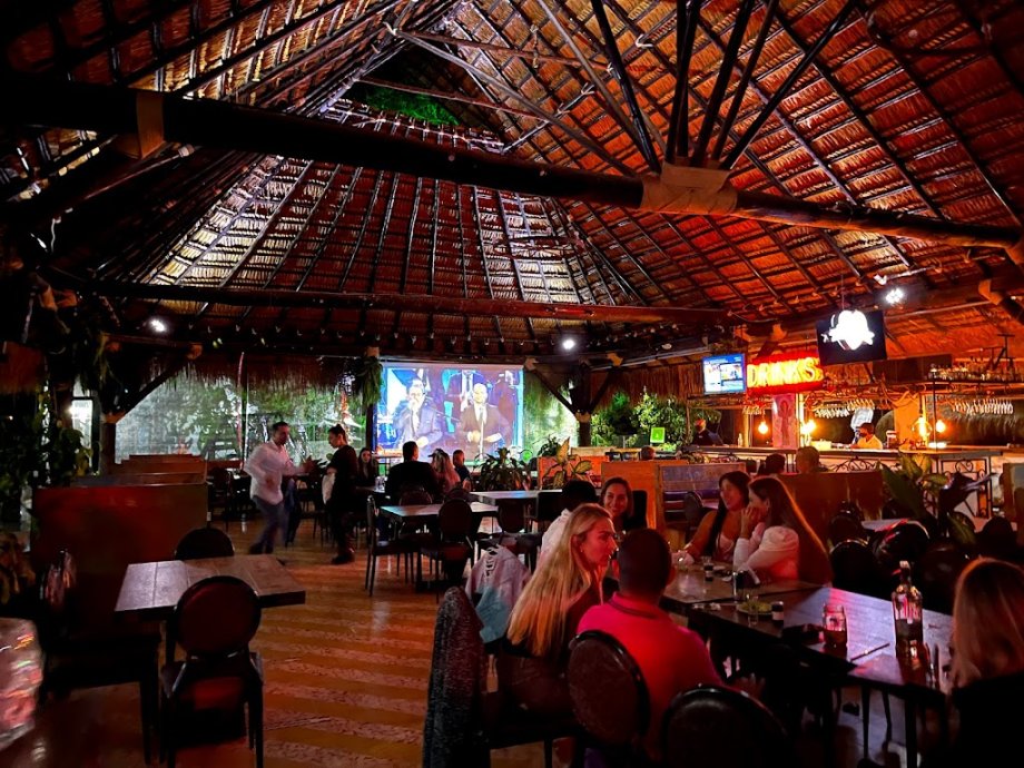 Divino Niño Parrilla Bar - Foto 2