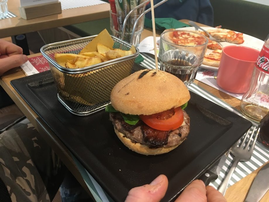 Benvenuto Family Restaurant - Milano - Foto 10