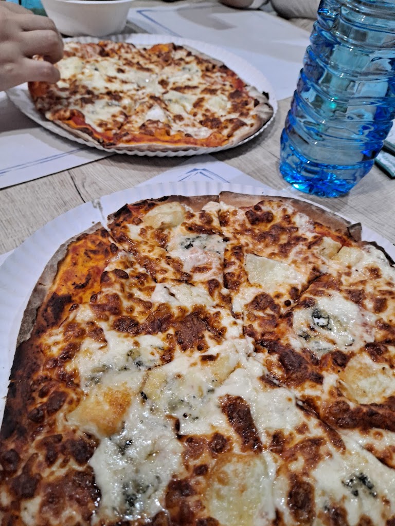 La Corrala - Pizzería Bocatería - Foto 3