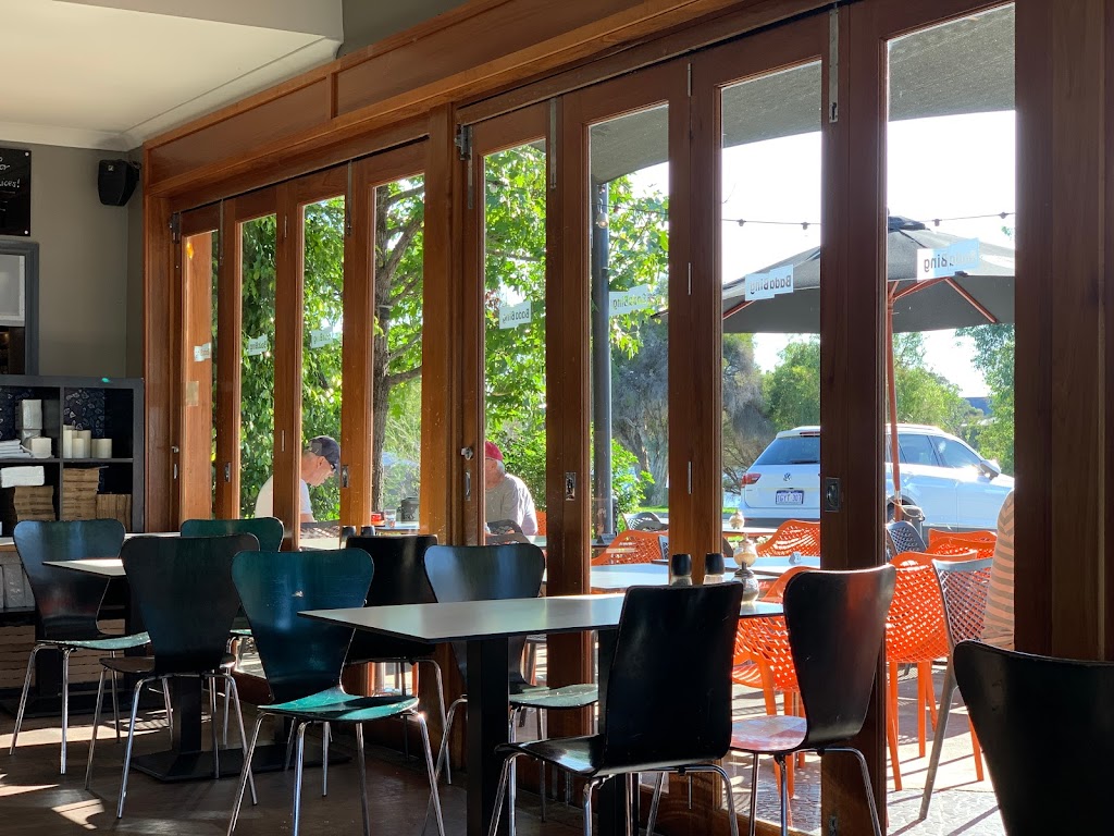 Bada Bing Cafe - Foto 1