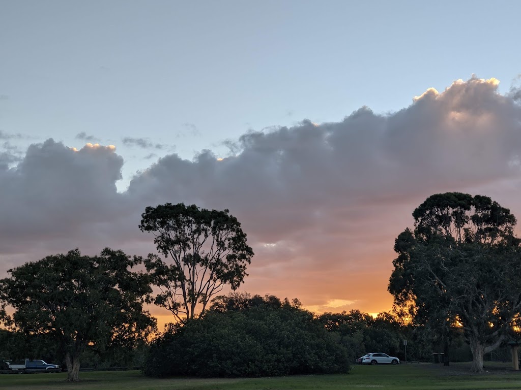 Nudgee Beach Reserve - Foto 1