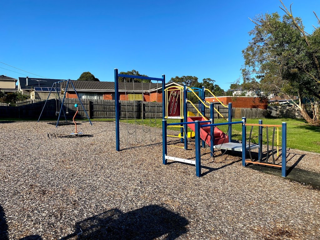 Adam Avenue Reserve Playground - Foto 1