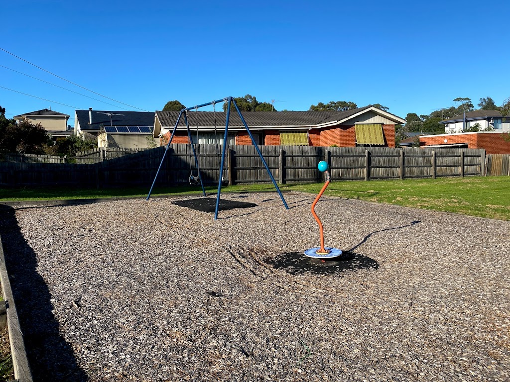 Adam Avenue Reserve Playground - Foto 1