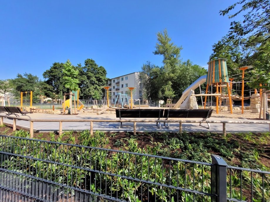 Grünzug und Spielplatz Popitzweg - Foto 4