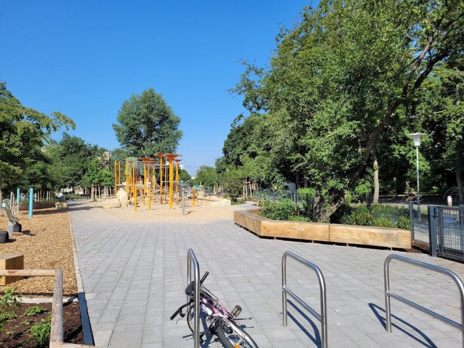 Grünzug und Spielplatz Popitzweg - Foto 9