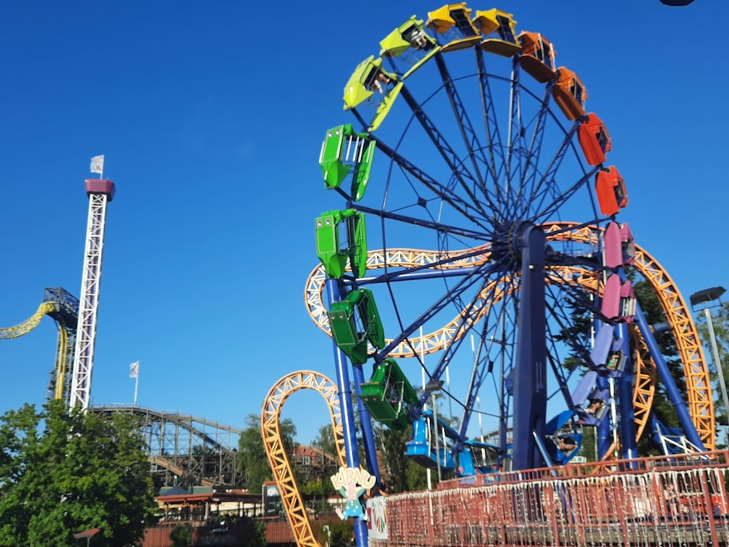 Linnanmäki - Foto 1