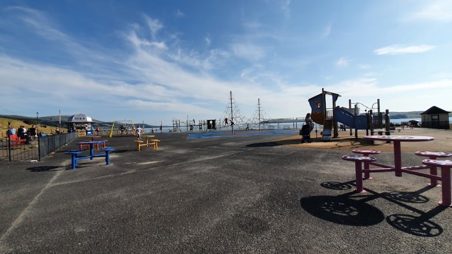 Makerston Outdoor Childrens Park - Foto 6