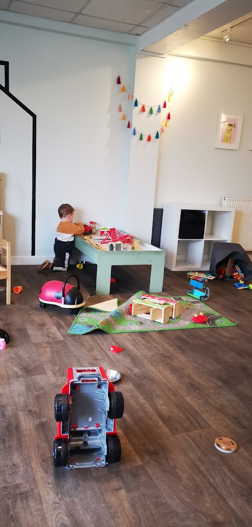 Laughing Llama Coffee & Bistro - Foto 15