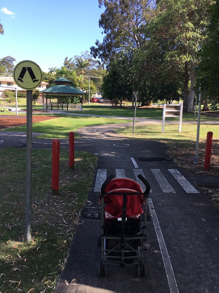 Aroona park playground - Foto 8