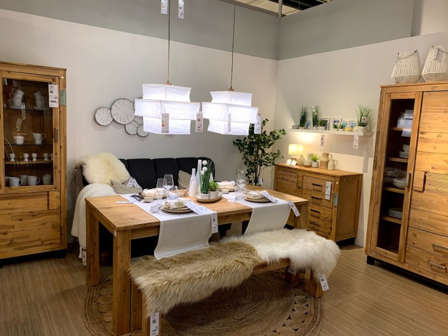 mömax Furniture Store Eching - Foto 7