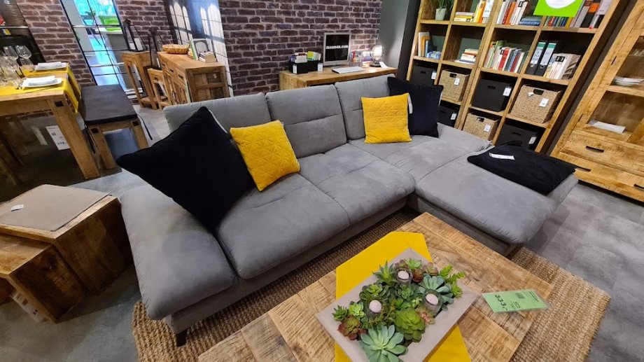 mömax Furniture Store Eching - Foto 8