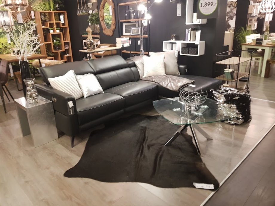 mömax Furniture Store Eching - Foto 10