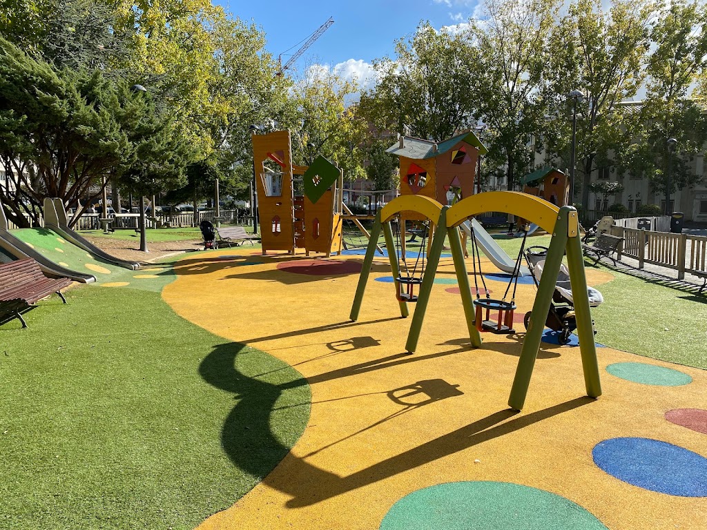 Parque infantil PlazaTolerancia - Foto 1