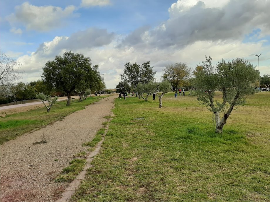 Parque Periurbano de Almodovar del Rio - Foto 3