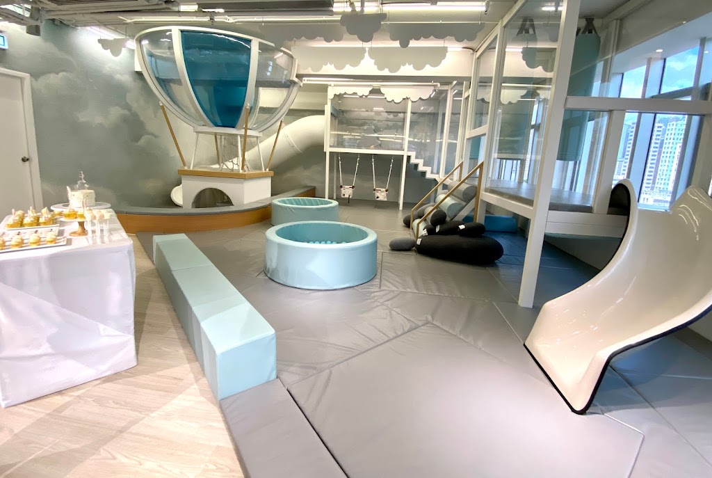 One Small Step HK - Foto 1