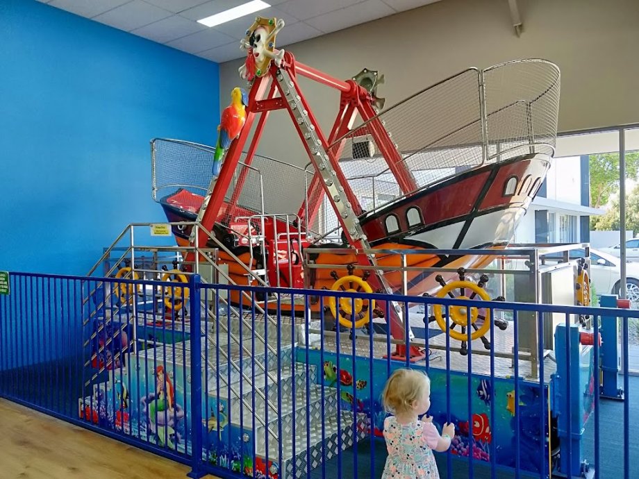 Lollipops Playland & Cafe Bayswater - Foto 5