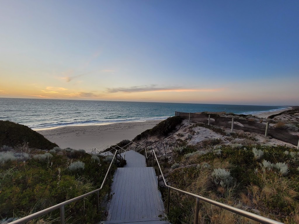 Amberton Beach Lighthouse Park - Foto 1