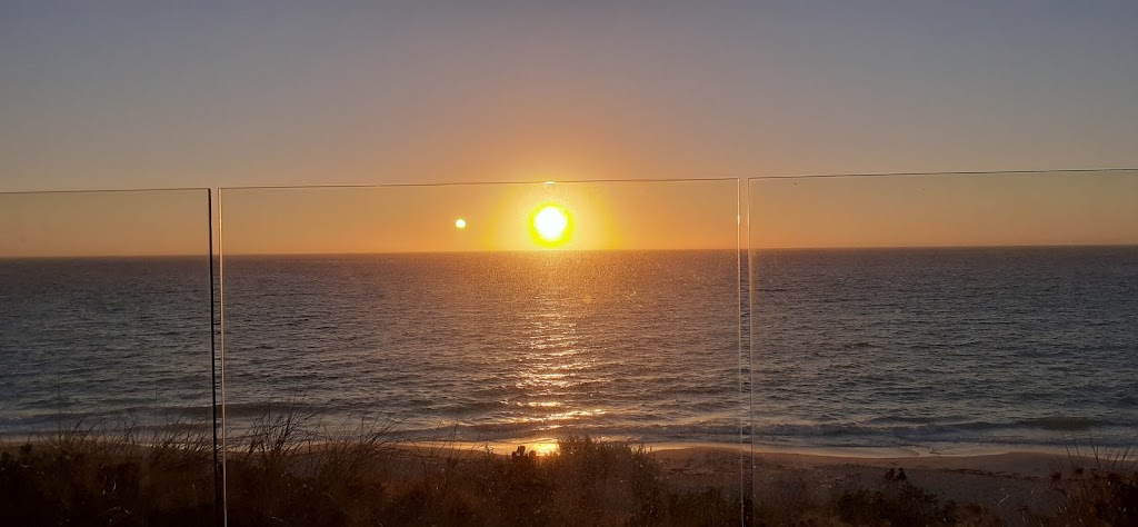 Amberton Beach Lighthouse Park - Foto 1