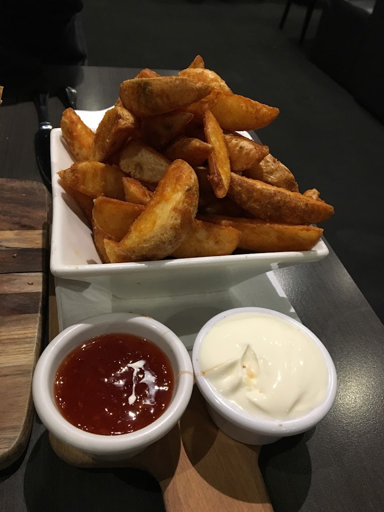 Springs Tavern - Foto 1