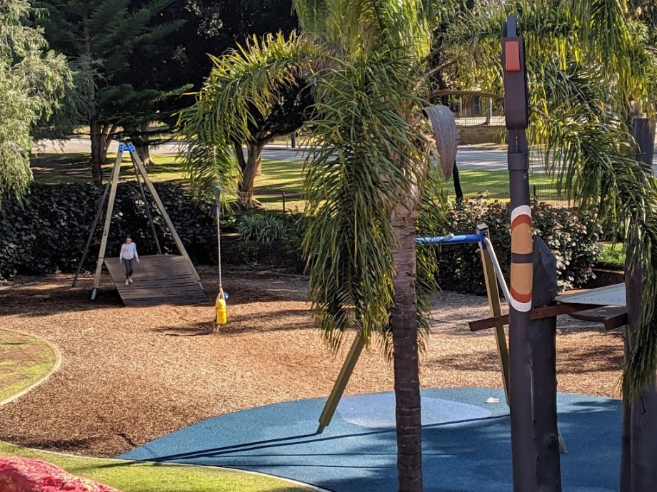 Volcano Playground - Foto 4