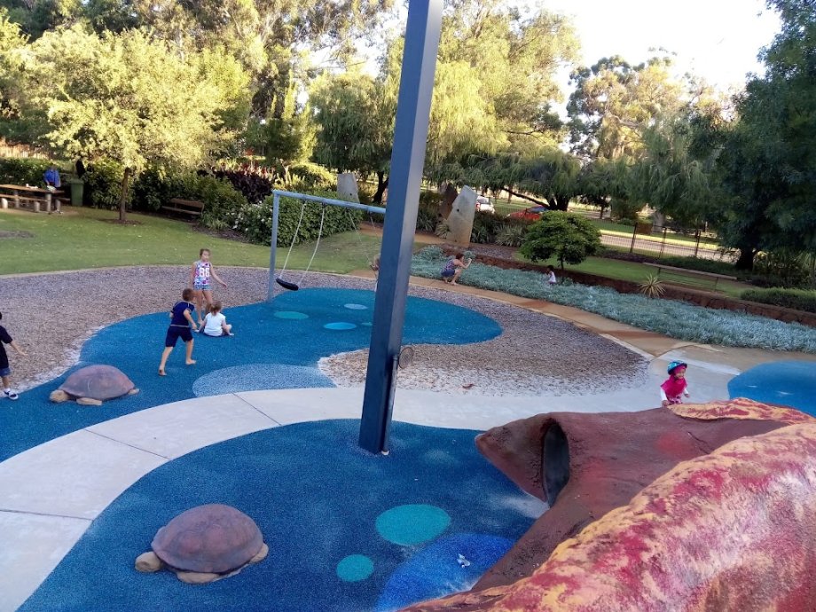 Volcano Playground - Foto 8